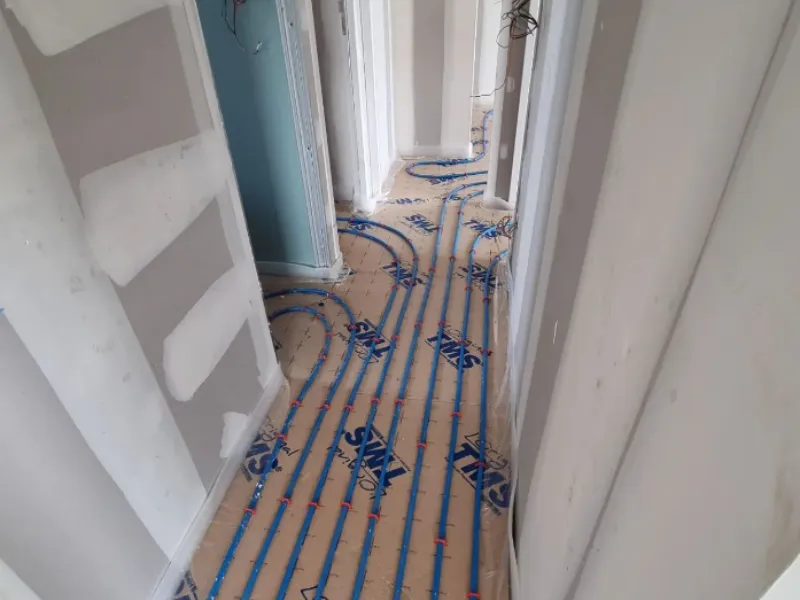 pose de plancher chauffant concarneau